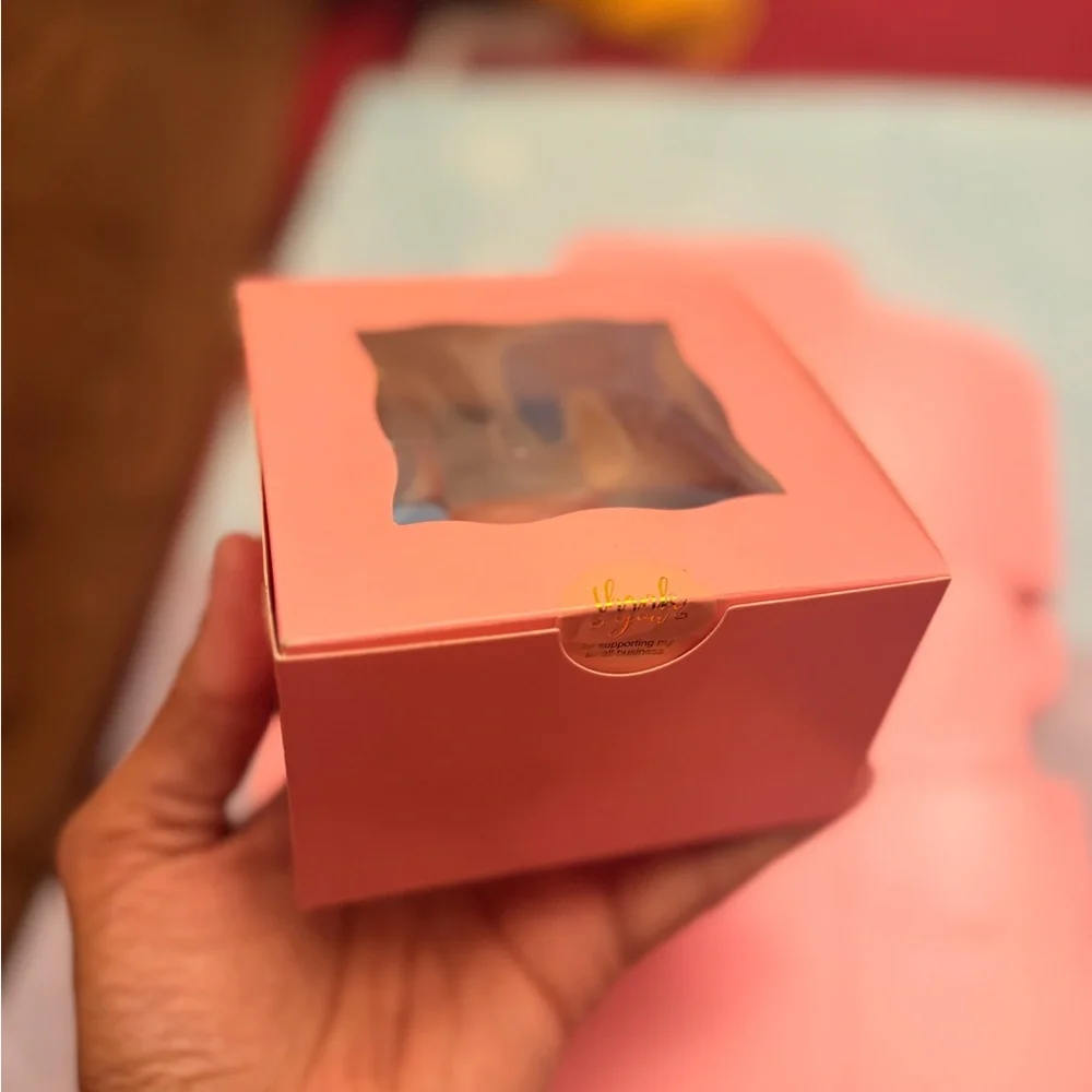 Set 100 box. Pink Gift Box
